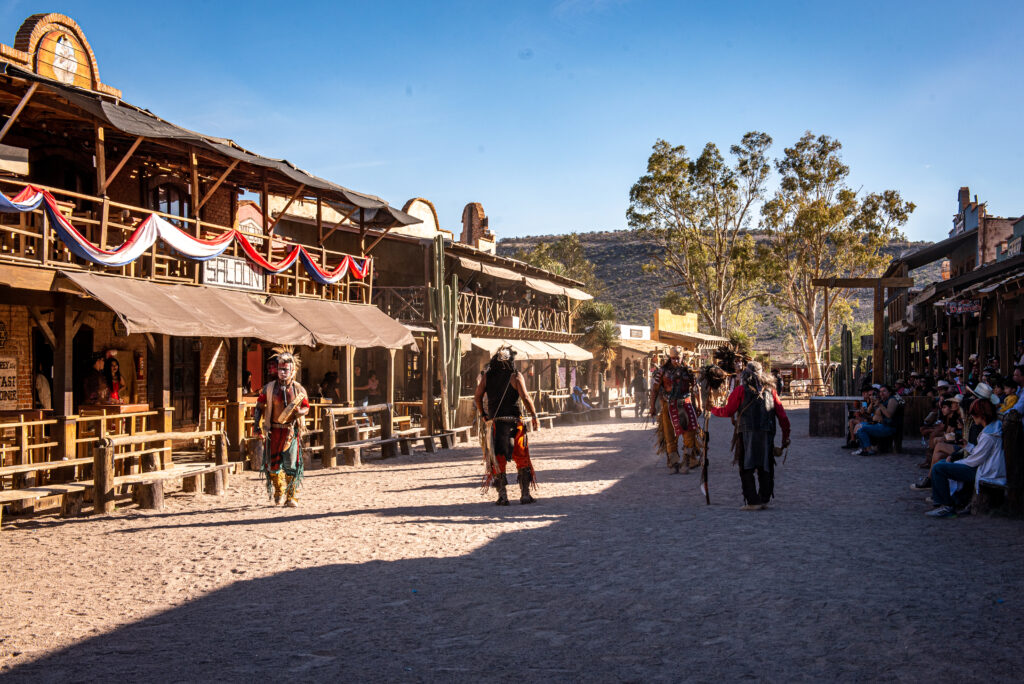 PASEO DEL VIEJO OESTE 4