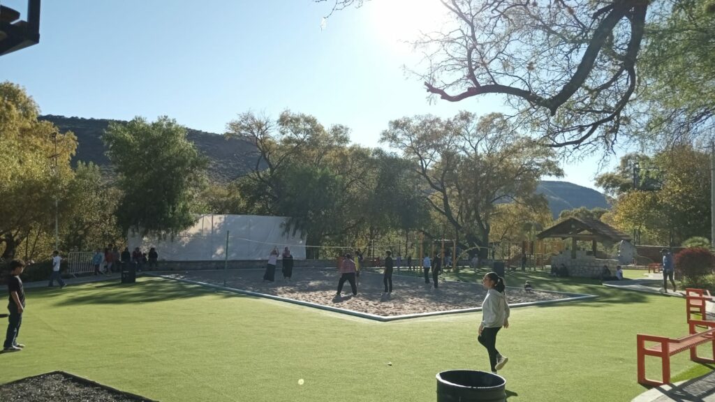 484971873_969608455358211_2143102163172257073_n